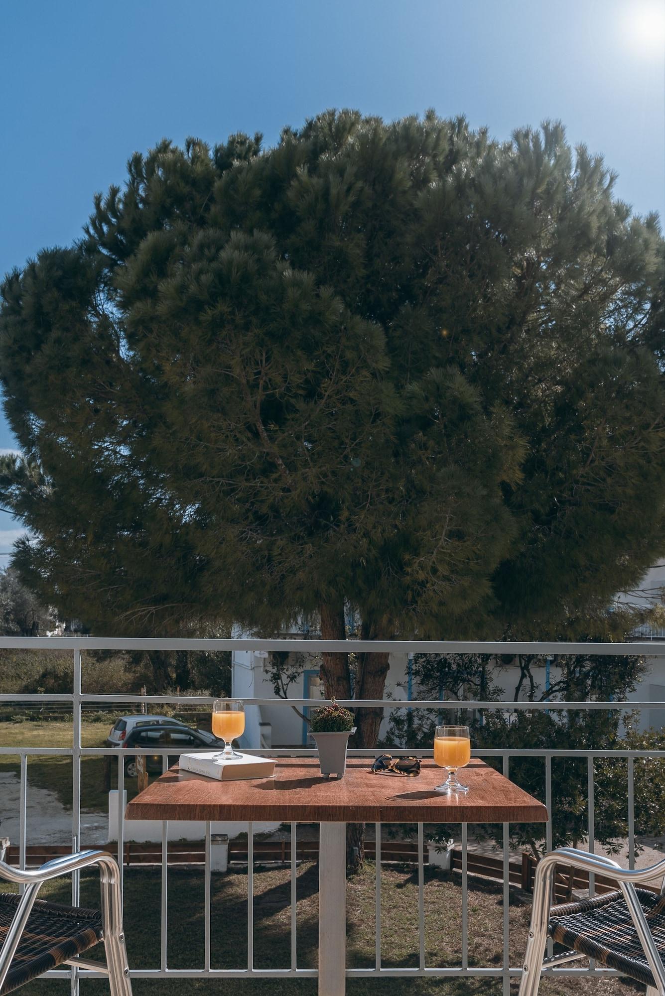 Three Seasons Apartment Kávos Екстериор снимка