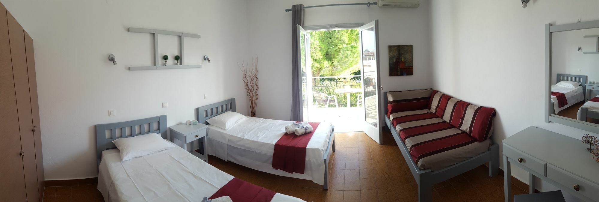 Three Seasons Apartment Kávos Екстериор снимка